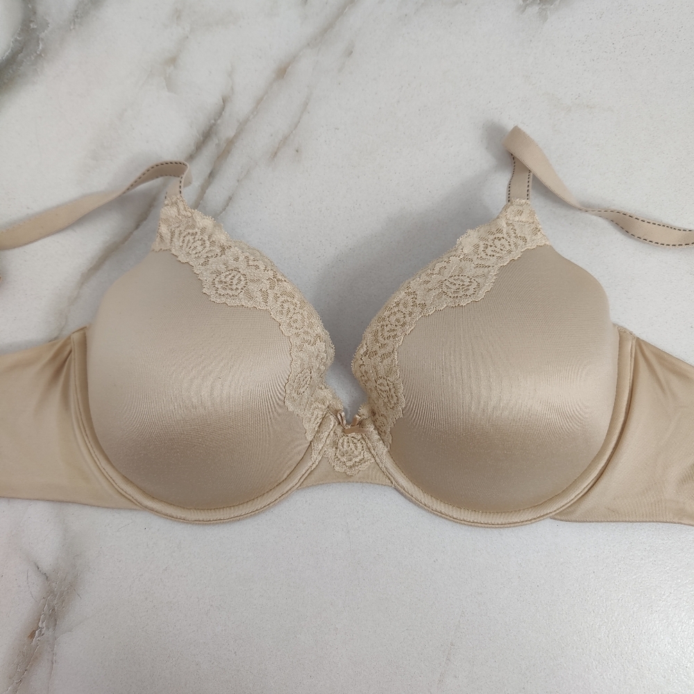 Maidenform Comfort Devotion Beige Satin Lace Lightly Lined Underwire Bra, 34D